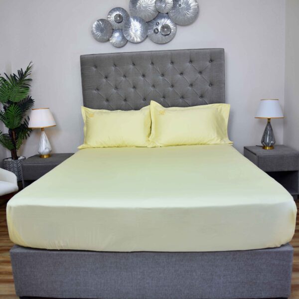 Golden Mute Cotton-Blend Bedding Set